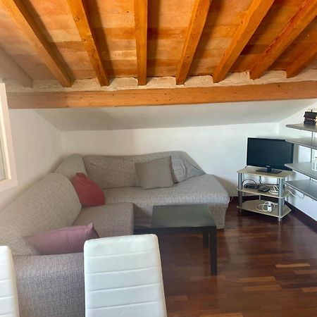 La Finestra Sul Porto Appartement Livorno Buitenkant foto